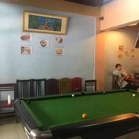 Dream Home Hostel Вьентьян Экстерьер фото