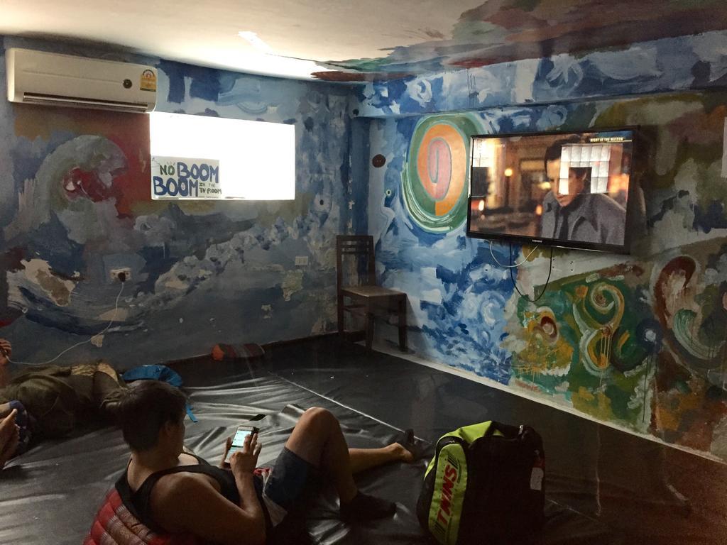 Dream Home Hostel Вьентьян Экстерьер фото