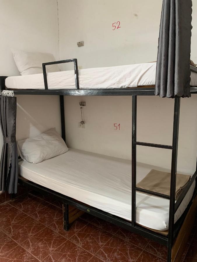 Dream Home Hostel Вьентьян Экстерьер фото