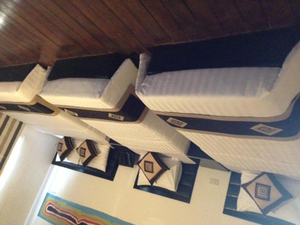 Dream Home Hostel Вьентьян Экстерьер фото