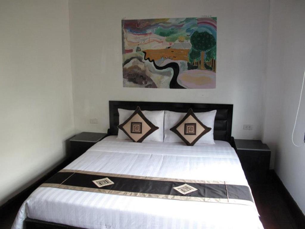 Dream Home Hostel Вьентьян Экстерьер фото